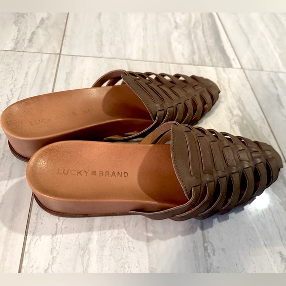 Lucky Brand Fisherman-style mule - Picture 4 of 8